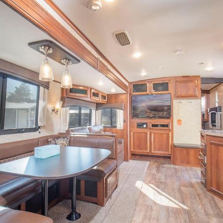 Outdoor Glamping Jayco Rv Ok35 Apartment Моуаб Екстериор снимка