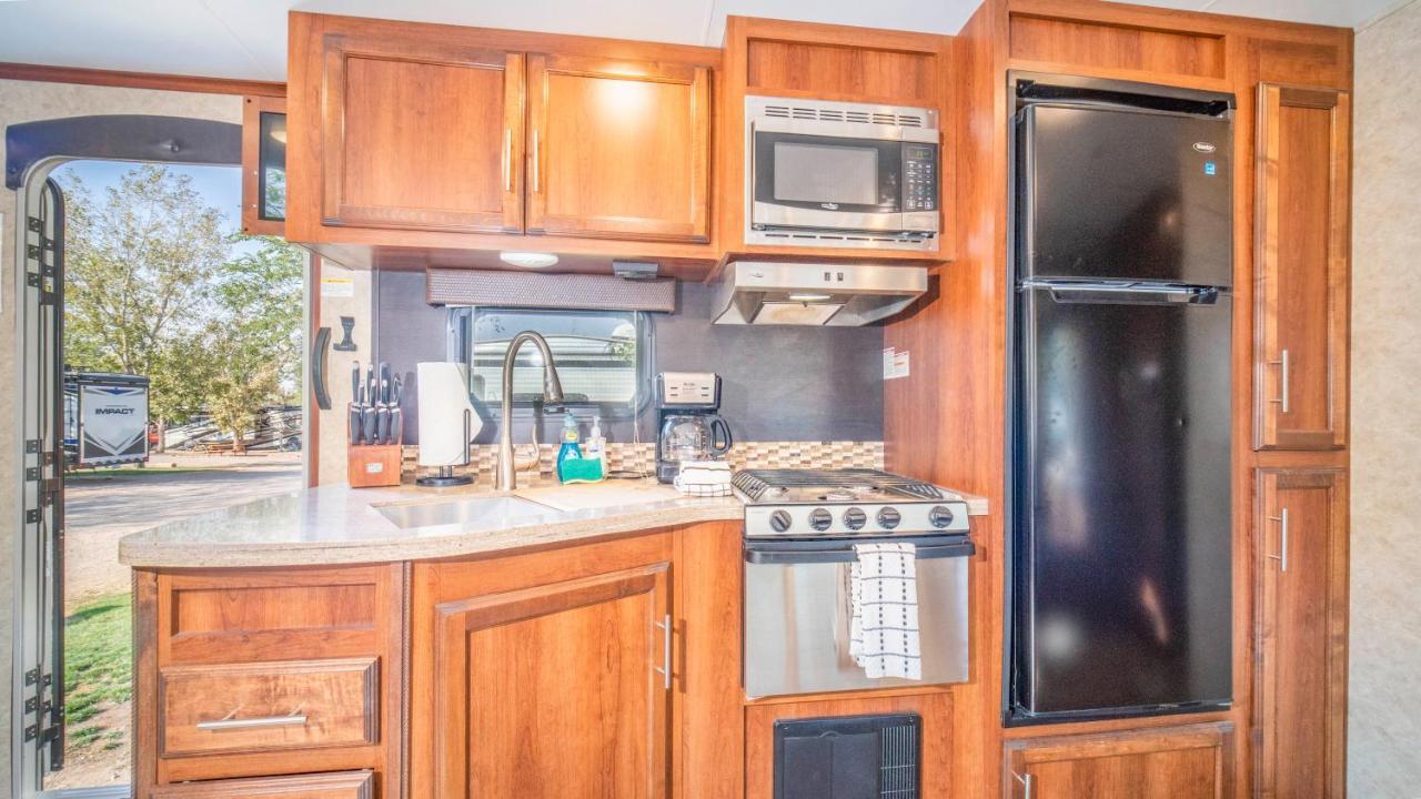Outdoor Glamping Jayco Rv Ok35 Apartment Моуаб Екстериор снимка