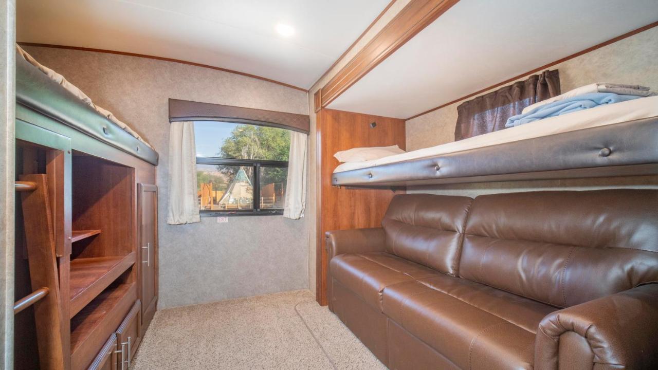 Outdoor Glamping Jayco Rv Ok35 Apartment Моуаб Екстериор снимка